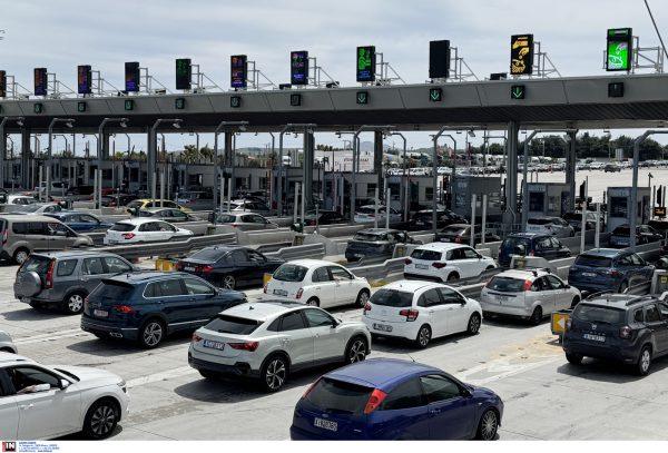 Οχήματα: Συνεχίζονται οι διασταυρωτικοί έλεγχοι για τέλη και ανασφάλιστα