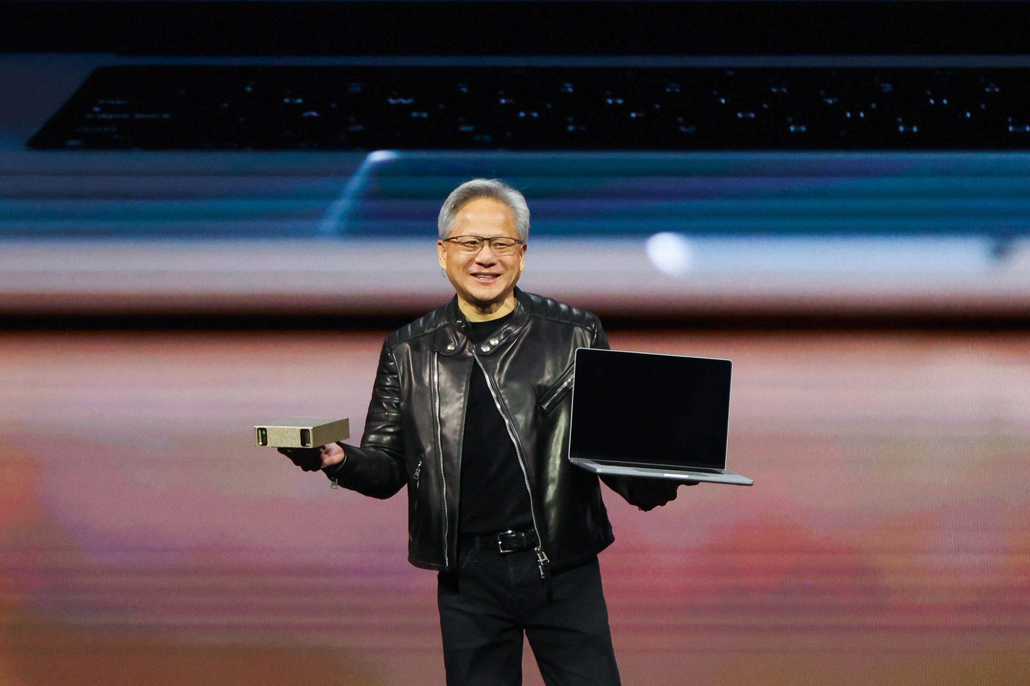 Nvidia: «Πουλάει» τεχνολογία για να επιταχυνθεί η «επικοινωνία» των τσιπ