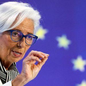 Λαγκάρντ:  Η ισχύς του ευρώ είναι αντιφατική, αλλά δικαιολογημένη