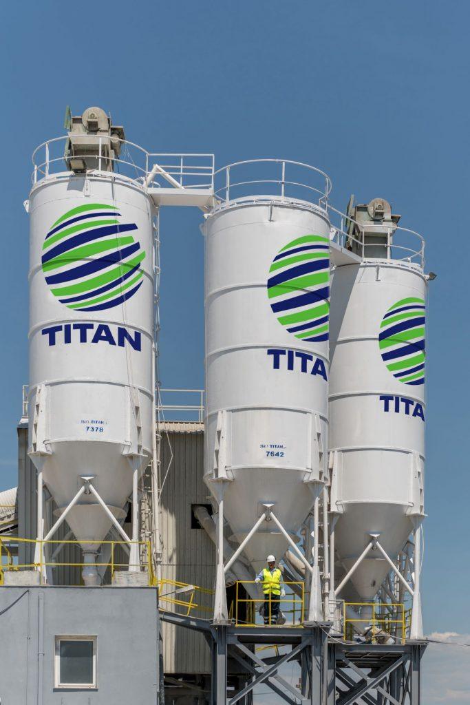 Titan: Αύξηση πωλήσεων και λειτουργικής κερδοφορίας στο α’ εξάμηνο 2025