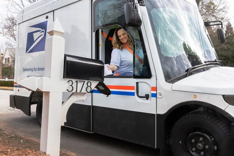 US Postal Service: Ζημιές 3,3 δισ δολ. στο α΄ τρίμηνο