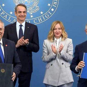 Θεοδωρικάκος: Υπογραφή μνημονίου συνεργασίας Ελλάδας – Ιταλίας για τις μικρομεσαίες επιχειρήσεις