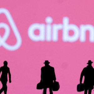 The Greek Summer is Shaping up to be ‘Hot’ for Airbnb