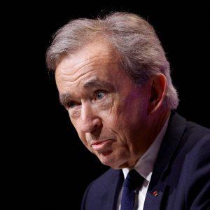 Αρνό (LVMH): Εγινε κακή αρχή στις διαπραγματεύσεις ΕΕ – ΗΠΑ
