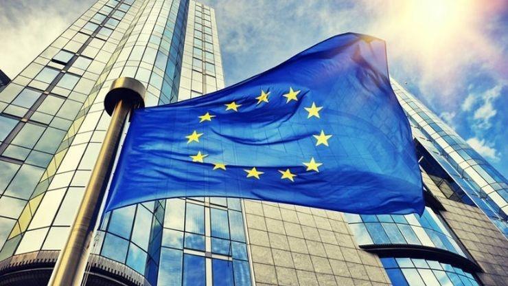 Κομισιόν: Η ΕΕ βρίσκεται σε πορεία επίτευξης του κλιματικού στόχου για το 2030
