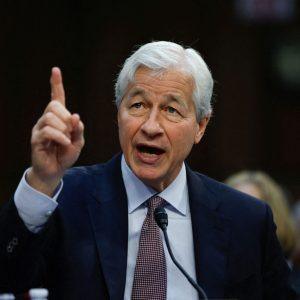 Ντίμον: «Κρίσιμη η ανεξαρτησία της Fed»