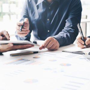 Έρευνα Salesforce: Η αξιοποίηση των AI Agents θα αυξηθεί κατά 327% έως το 2027