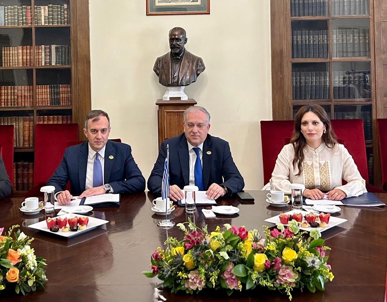 Θεοδωρικάκος: Συνάντηση με Αιγύπτιους ομολόγους του για επενδύσεις σε εμπόριο και βιομηχανία