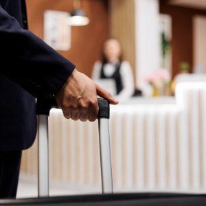 Ξενοδοχεία: Αύξηση 1,6% στις πληρότητες το τετράμηνο – Στα 163,68 ευρώ η μέση τιμή δωματίου [γραφήματα]