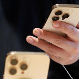 iPhone: Βουτιά εξαγωγών από Κίνα προς ΗΠΑ σε χαμηλό 14 ετών
