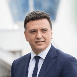 Κικίλιας: «Να μην είναι πολυτέλεια για τους Έλληνες να ταξιδεύουν στα νησιά»