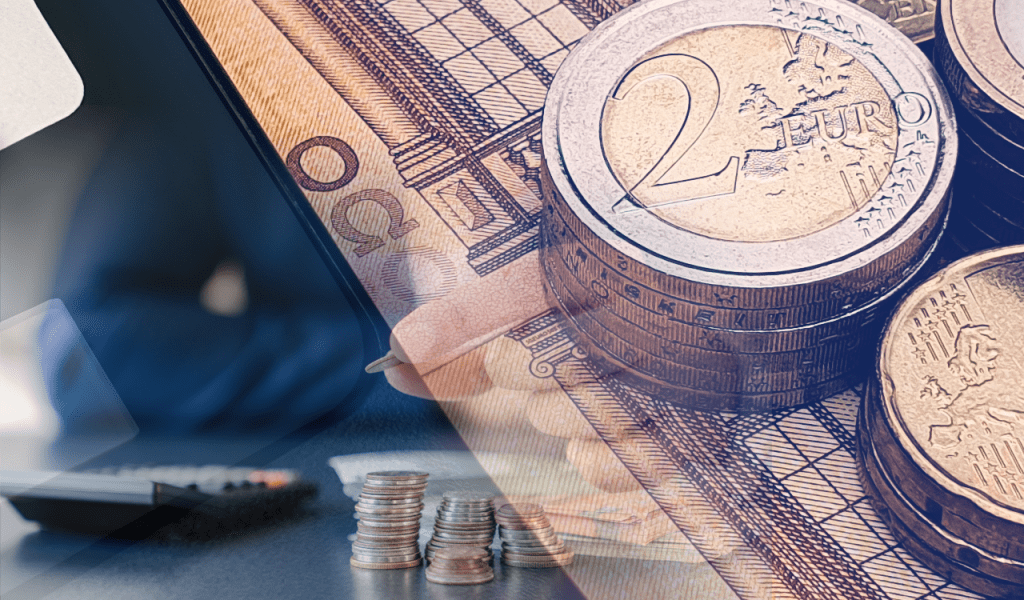Δημόσιο: Αυξήσεις και αναδρομικά για 40.000 υπαλλήλους με προσωπική διαφορά