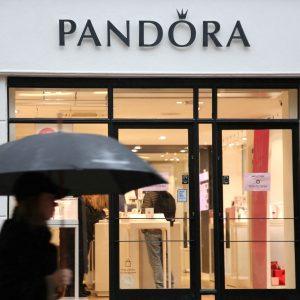 Ασήμι: Η ασταθής τιμή πλήττει τον μεγαλύτερο κοσμηματοπώλη παγκοσμίως