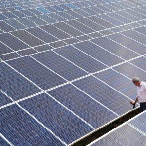 Φωτοβολταϊκά: Πως μια ανακάλυψη το 1954 άλλαξε την ενέργεια