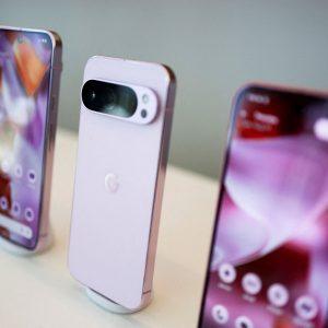 Smartphones: Πλήγμα στις πωλήσεις από τον «ανεμοστρόβιλο αβεβαιότητας» των δασμών