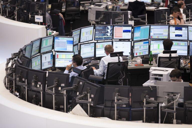 Ευρωπαϊκά Χρηματιστήρια: Μίνι ράλι – Ο FTSE100 έσπασε το ρεκόρ σερί νικών
