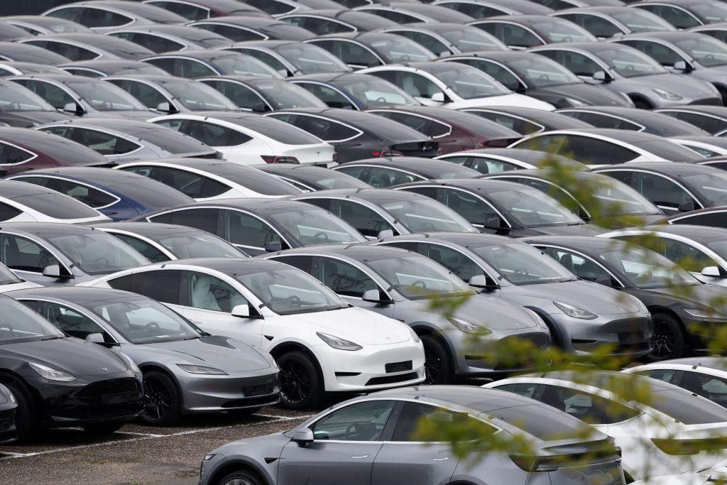 Tesla: Βουτιά πωλήσεων 6% στα made in China ηλεκτρικά οχήματα τον Απρίλιο