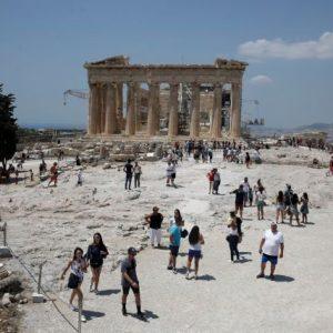 Τουρισμός: Ο Μάρτιος έκρυβε… εκπλήξεις – Τι συνέβη με τους αμερικανούς τουρίστες