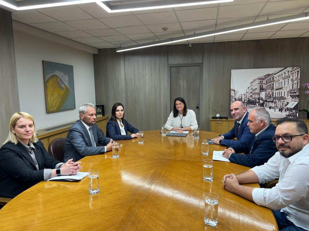 Ψηφιακή Κάρτα Εργασίας: Θετικές επιπτώσεις σε τουρισμό και επισιτισμό