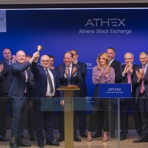 Τσακαλώτος: Ορόσημο η εισαγωγή της Qualco στο ΧΑ