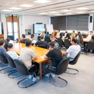 HELLENiQ ENERGY: Στη λίστα με τους δέκα πιο ελκυστικούς εργοδότες στην Ελλάδα για το 2025