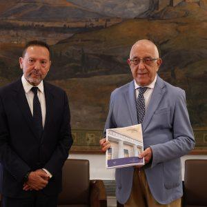 Στουρνάρας: «Η ελληνική οικονομία αναπτύσσεται με ρυθμό 2,3%, σημαντικά υψηλότερο από την υπόλοιπη Ευρώπη»