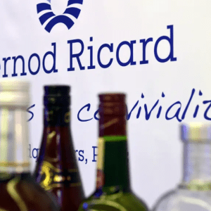 Pernod Ricard: Απολύσεις και νέο μοντέλο εταιρικής δομής