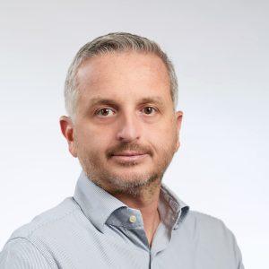 Public Group: Αλλαγή ηγεσίας, φεύγει ο Ρόμπυ Μπουρλάς –  Νέος CEO ο Δημήτρης Γαλάνης