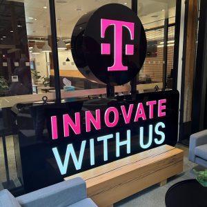 Cosmote Telekom: Τα νέα «όπλα» που φέρνει η συνεργασία με την Telekom