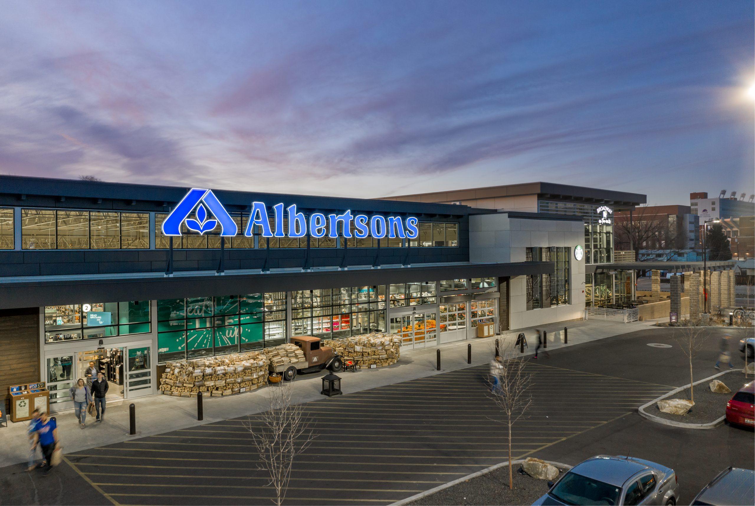 Albertsons: H CEO της αλυσίδας κόντρα στον γίγαντα Kroger