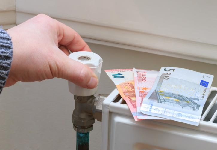 ΕΕ: Σχέδια για φόρο άνθρακα στη θέρμανση κατοικιών για να καλύψει τα κενά στον προϋπολογισμό