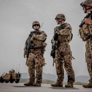 Γερμανία: «Σπάει» το ταμπού δεκαετιών – Γιορτάζει σήμερα την Ημέρα των Βετεράνων