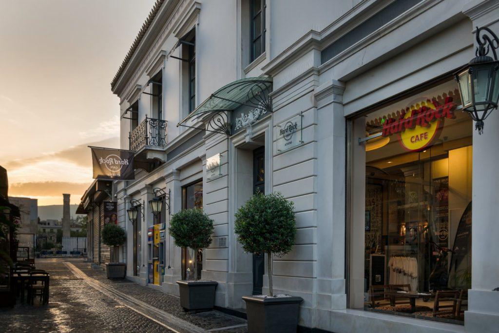 Hard Rock: Από το burger στην τουριστική Αθήνα, στο Ελληνικό