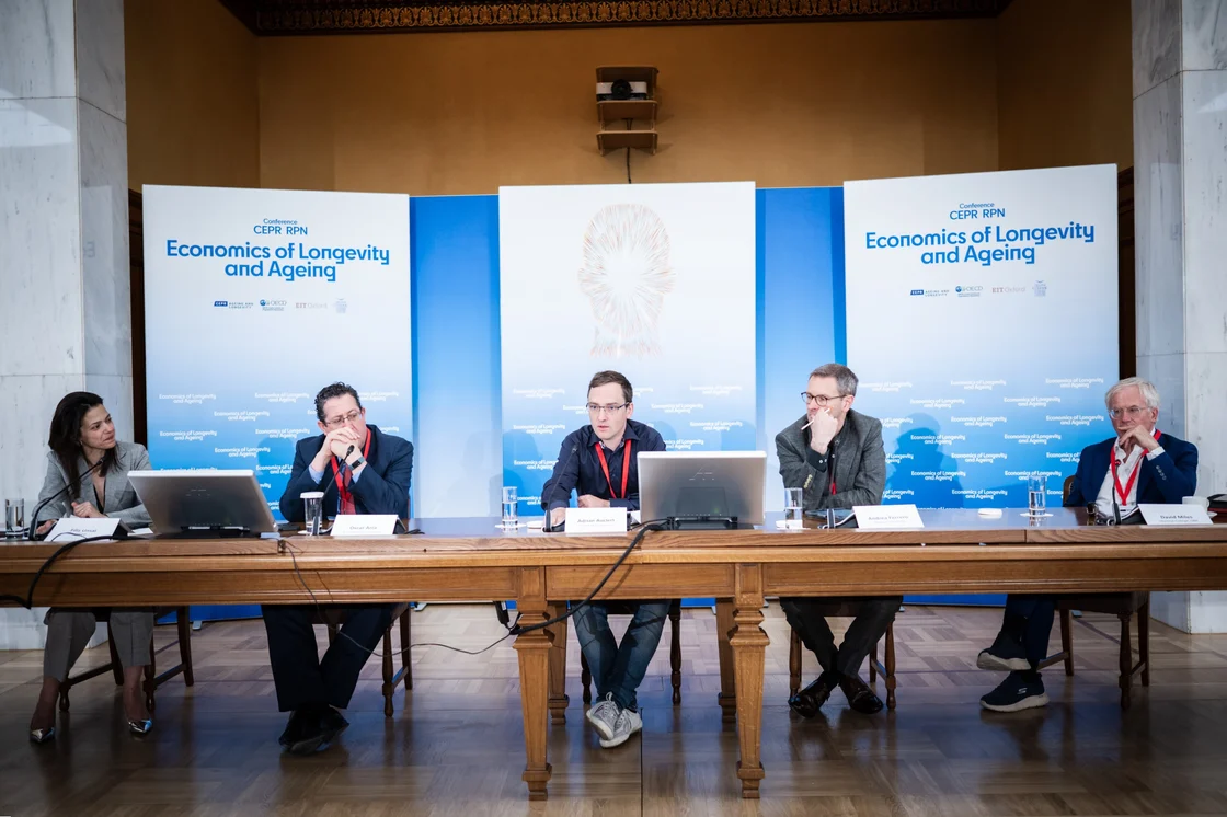 Δημογραφικό: Πληθωριστικές και αποπληθωριστικές πιέσεις