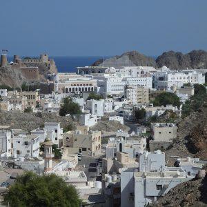 Ομάν: Η πρώτη χώρα του Περσικού Kόλπου που εισάγει φόρο εισοδήματος