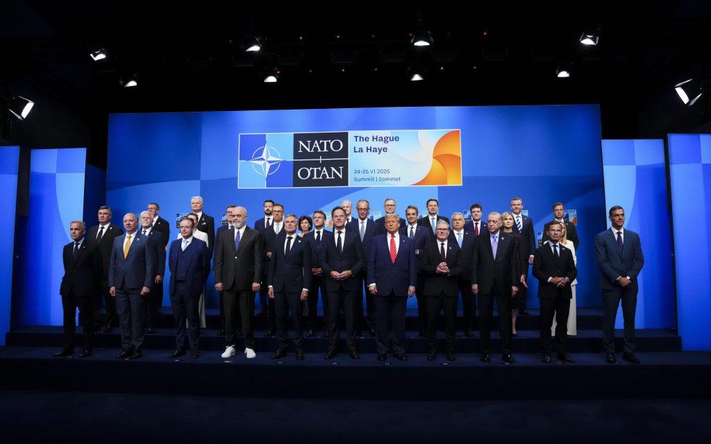 ΝΑΤΟ: Τα «ψιλά γράμματα» για τη συμφωνία του 5% στις αμυντικές δαπάνες