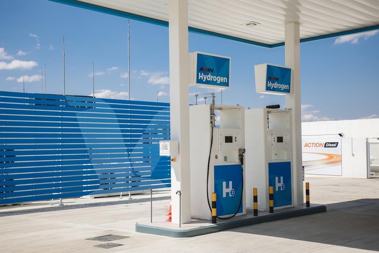 Motor Oil: Άνοιξαν οι αντλίες του πρώτου πρατηρίου υδρογόνου