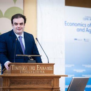 Πιερρακάκης: «Υπαρξιακό» ζήτημα το δημογραφικό