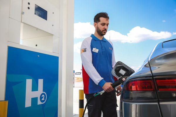 AVIN: Το πρώτο πρατήριο υδρογόνου της AVIN