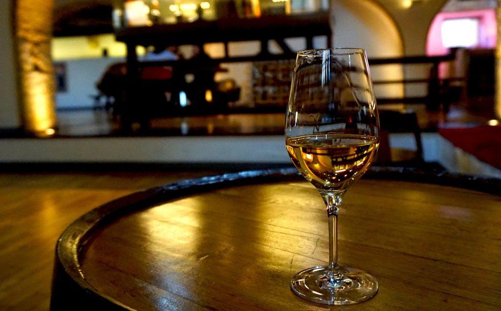 Κρασί: Οι ευκαιρίες στα κελάρια… Τι έχει αλλάξει στους εκλεκτούς οίνους