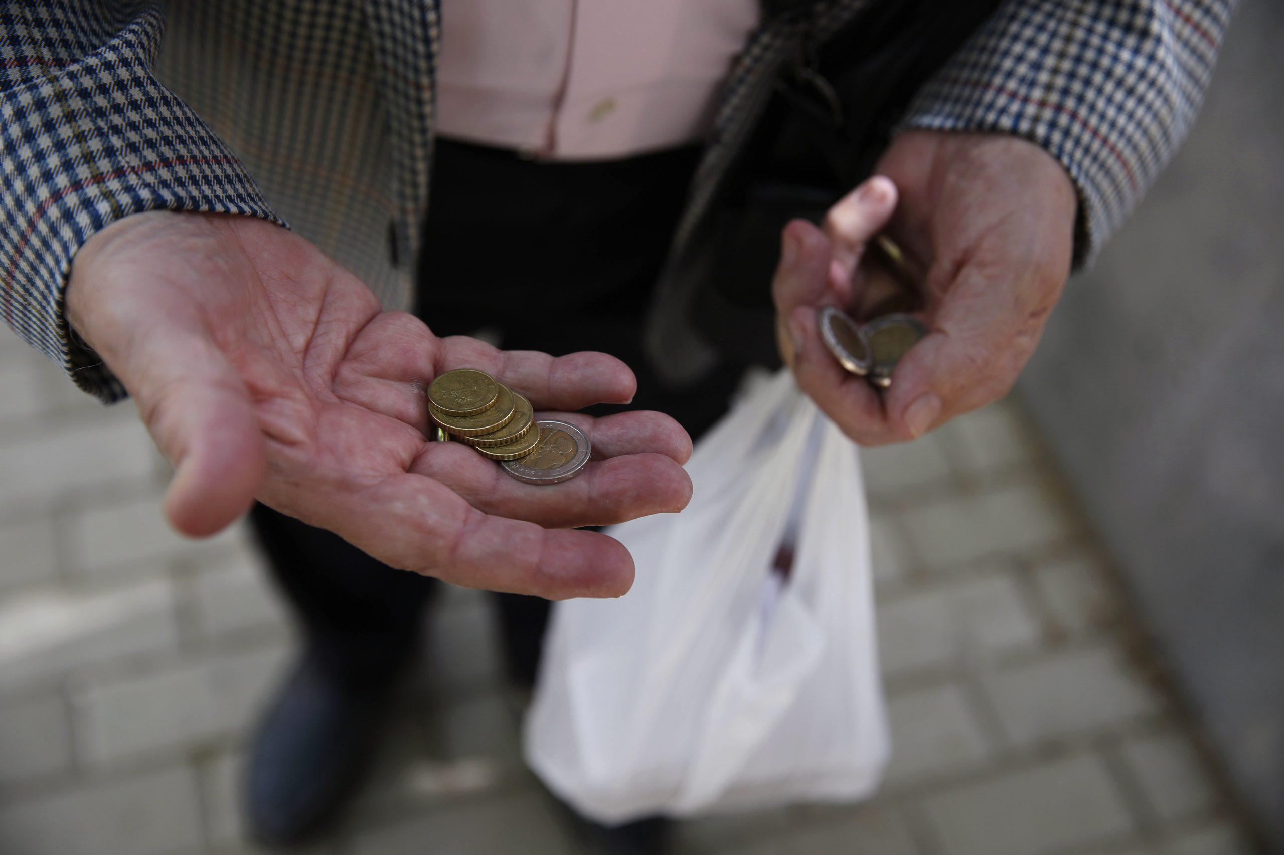 Poverty Deepens Across Europe as Greece Ranks Among Most Affected Countries