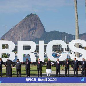 BRICS: Κάλεσμα για προστασία δεδομένων από μη εξουσιοδοτημένη χρήση ΑΙ
