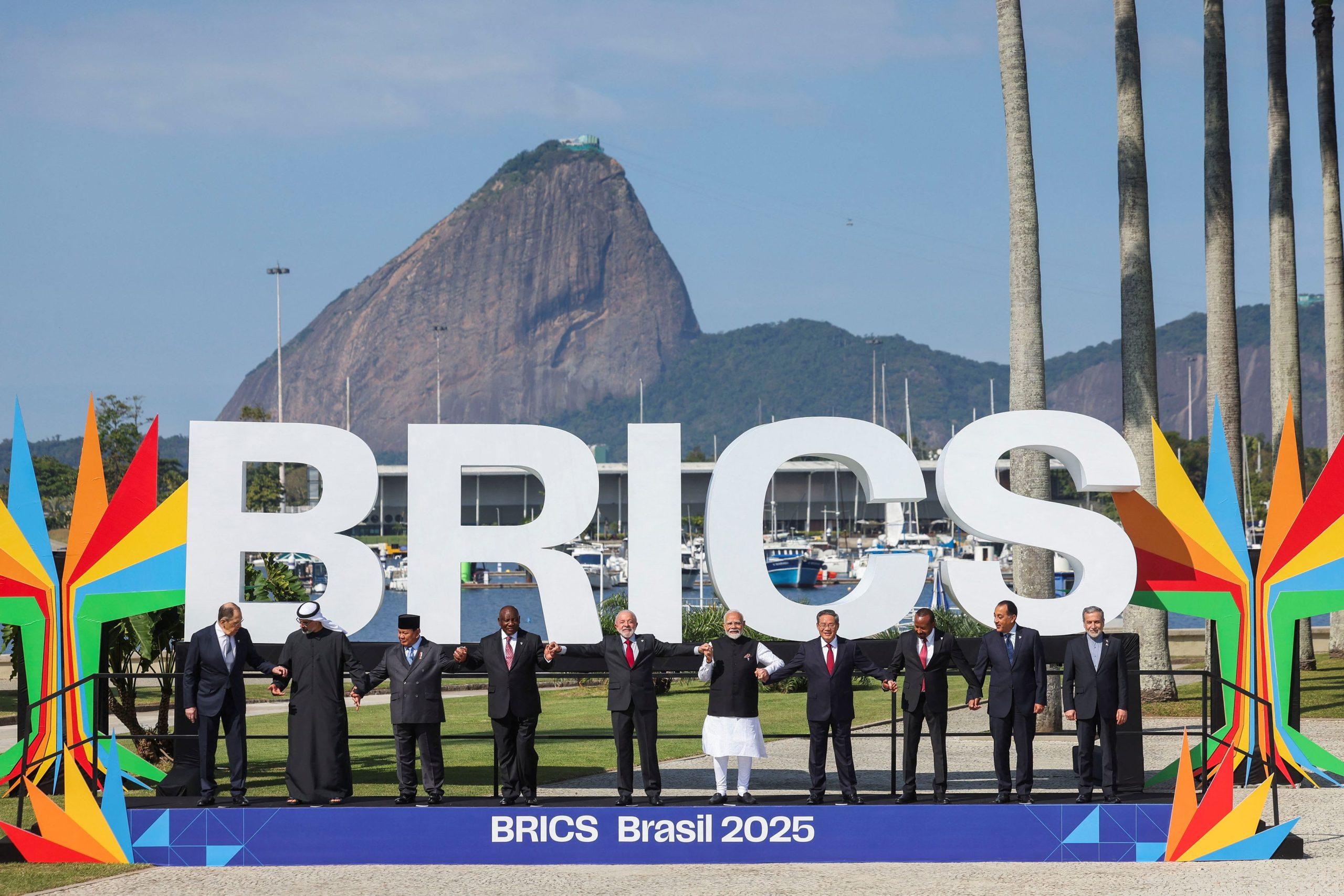 BRICS: Κάλεσμα για προστασία δεδομένων από μη εξουσιοδοτημένη χρήση ΑΙ