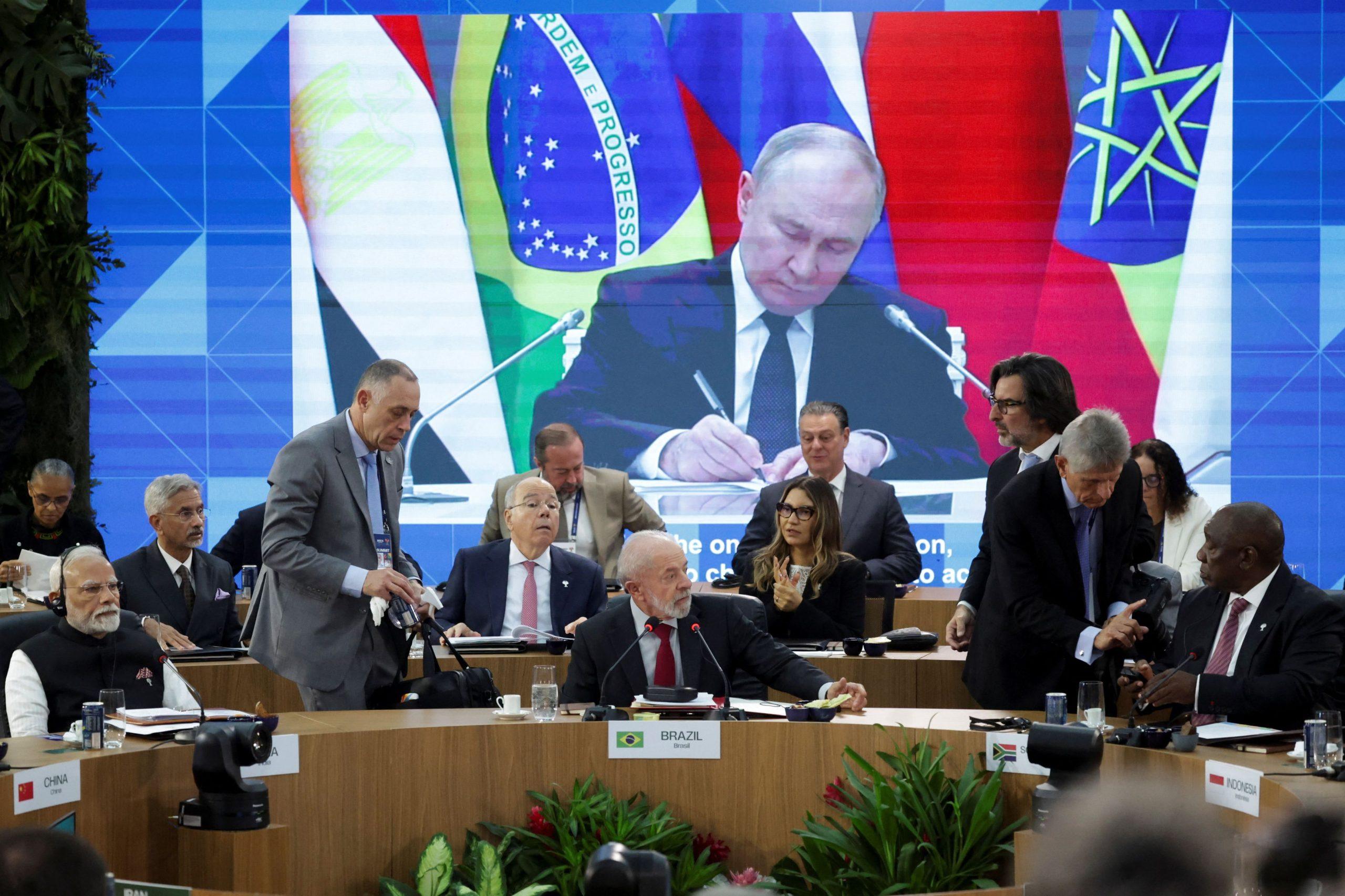 Πούτιν – BRICS: «Η εποχή της φιλελεύθερης παγκοσμιοποίησης είναι ξεπερασμένη»