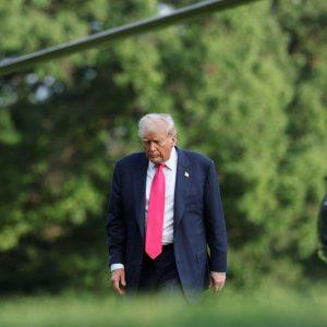 Τραμπ: Θα αποκτήσει η κυβέρνηση μερίδιο στην Intel;