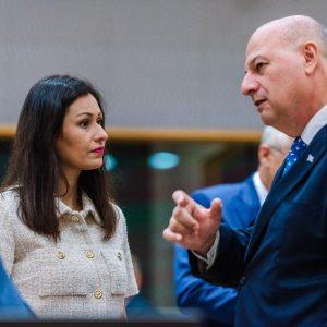 Συμβούλιο Υπουργών Γεωργίας: Οι ευρωπαίοι αγρότες ζητούν δίκαιους όρους, λέει ο Κώστας Τσιάρας