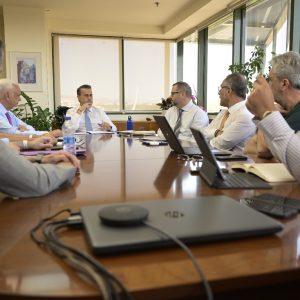 Καύσωνας: Σύσκεψη της «task force Παπασταύρου» για το σύστημα ηλεκτρισμού