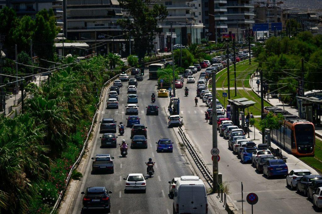 Κυκλοφοριακές ρυθμίσεις το βράδυ στην Ποσειδώνος λόγω έργων