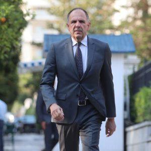Greek Foreign Minister in Libya to Challenge Turkish Maritime Deal