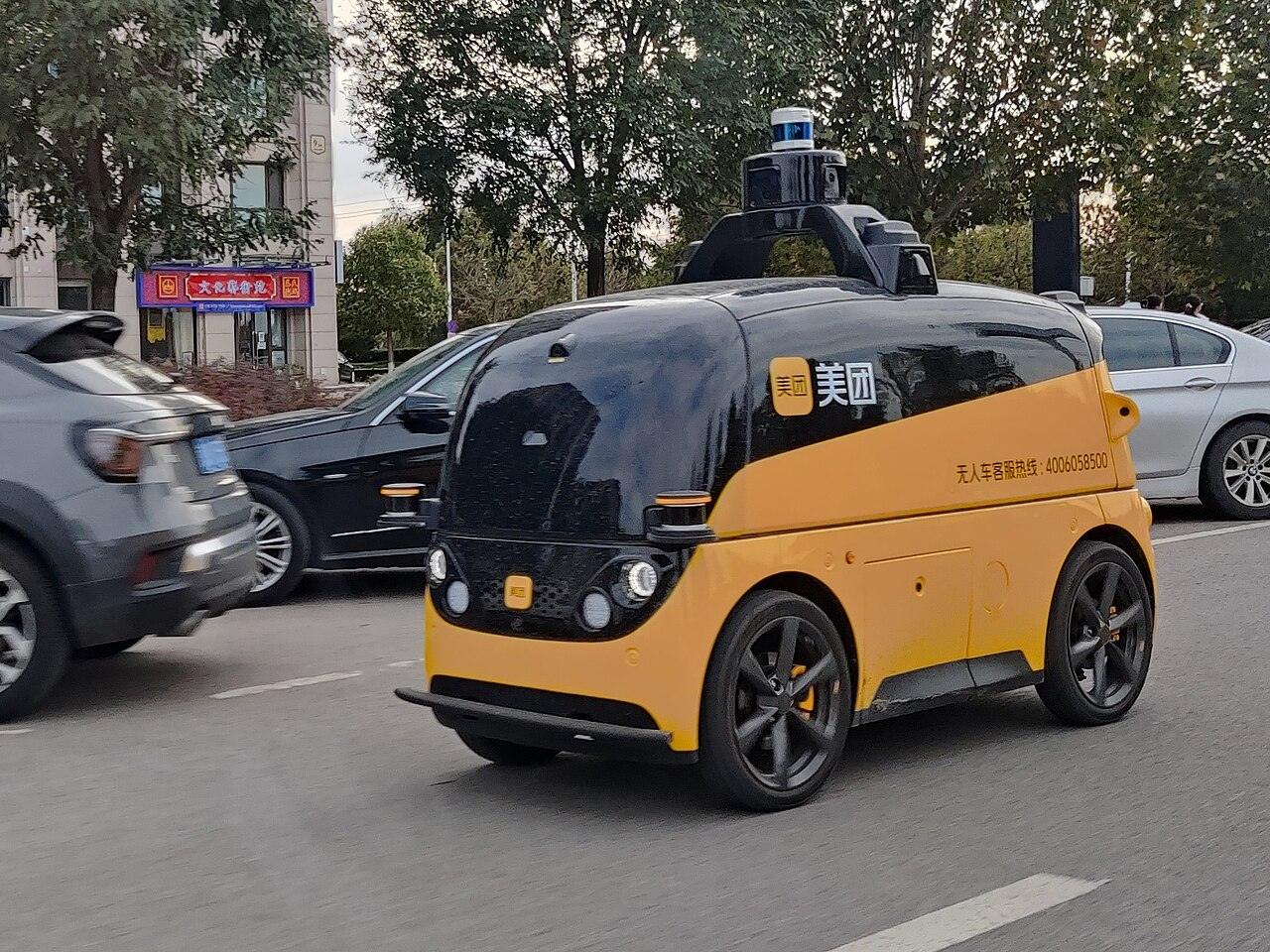 Ηλεκτρονικό εμπόριο: Οι Κινέζοι γίγαντες μάχονται για το στέμμα στην αγορά του delivery